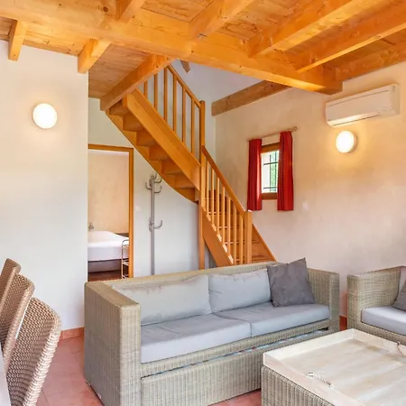 Tatil Evi Cozy With Scenic Views Lacapelle-Marival