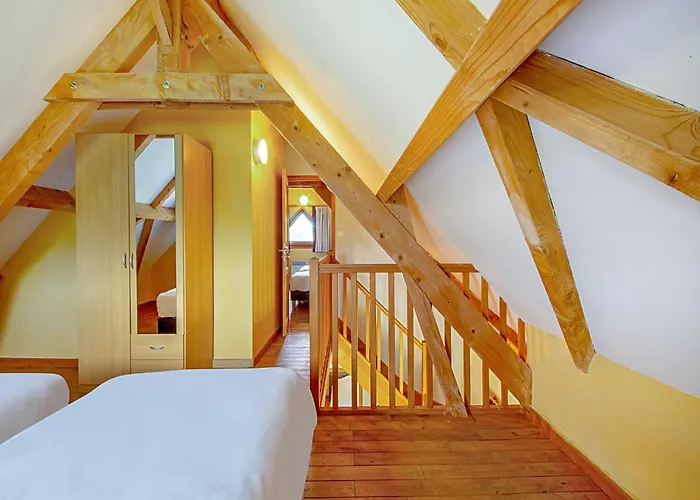 Cozy With Scenic Views *