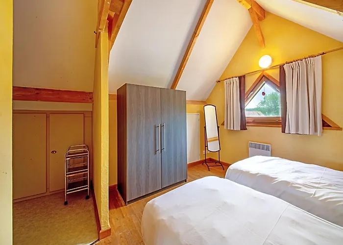 Cozy With Scenic Views 度假居 *