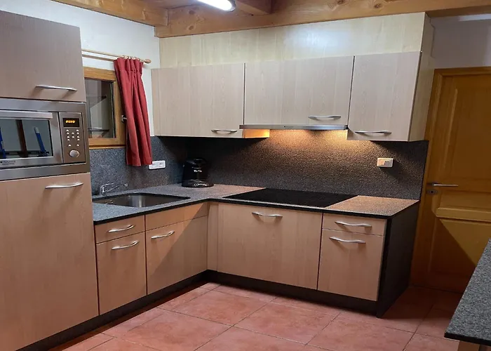 度假居 Cozy With Scenic Views